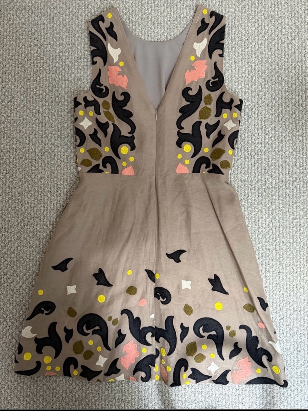 Banana Republic Heritage 100% Linen Embroidered Shift Skater Dress Women Size 6 - Picture 3 of 7